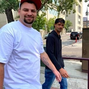 Meet your Posher, Aron